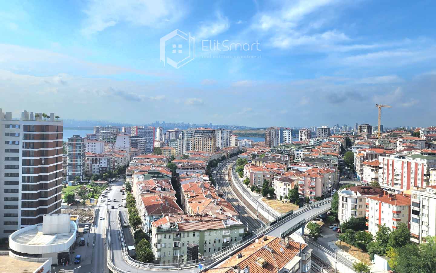 شقق بإطلالة البحيرة – ES-07